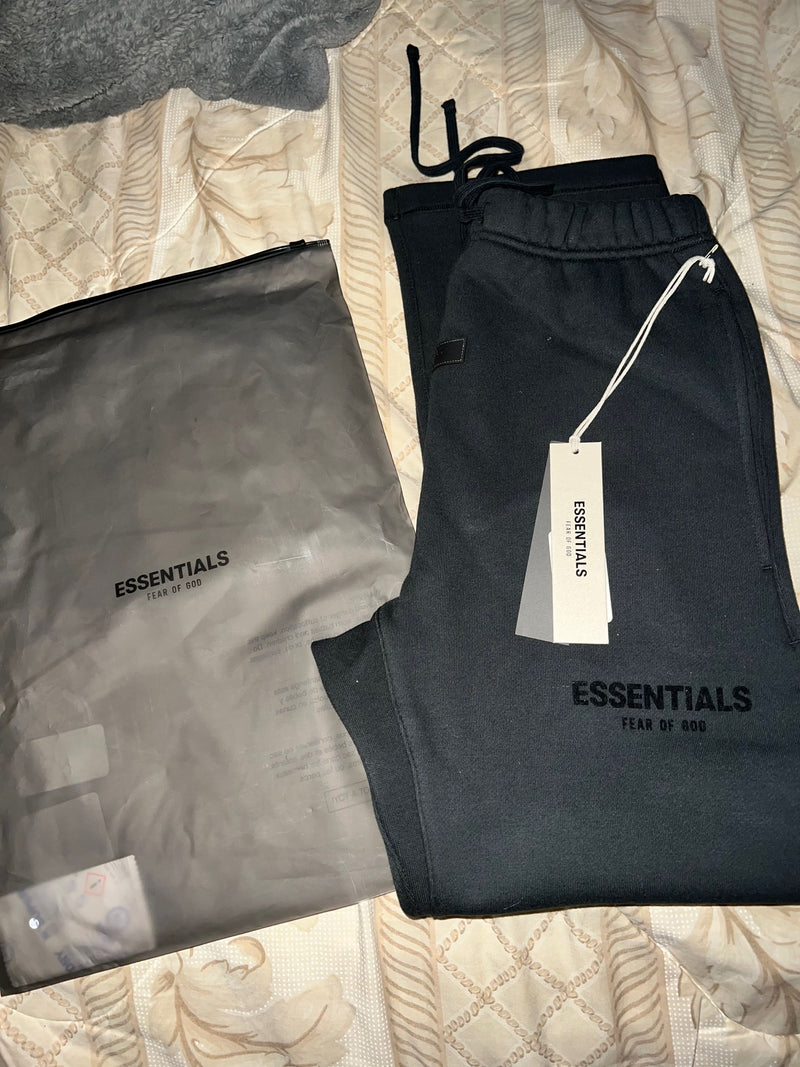 FOG Essentials tee